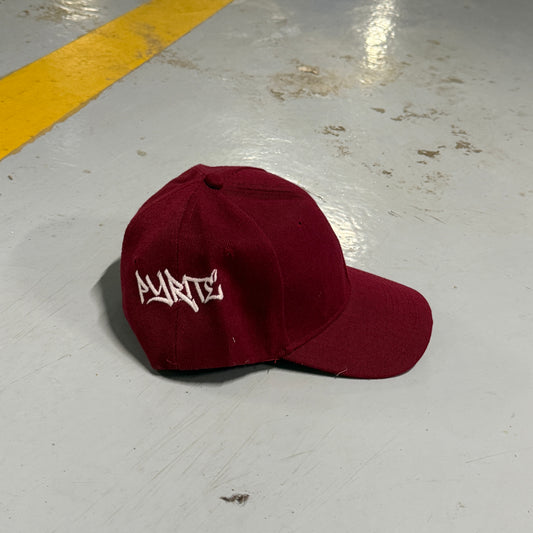 LOGO CAP IN BURGANDY